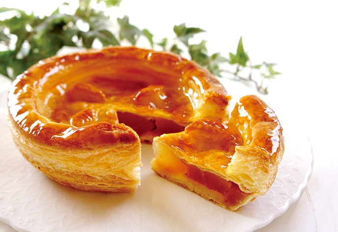 アップルパイ・しっとり祇園石畳(洋菓子のバイカル)