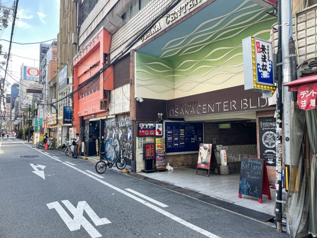 さまざまなショップがある