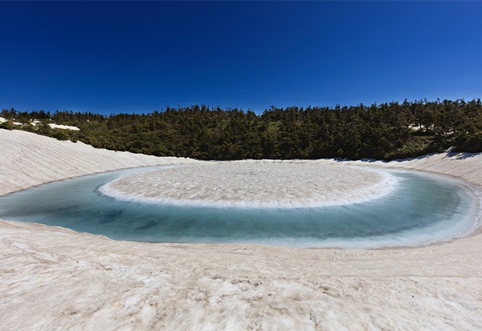 八幡平ドラゴンアイ(鏡沼)
