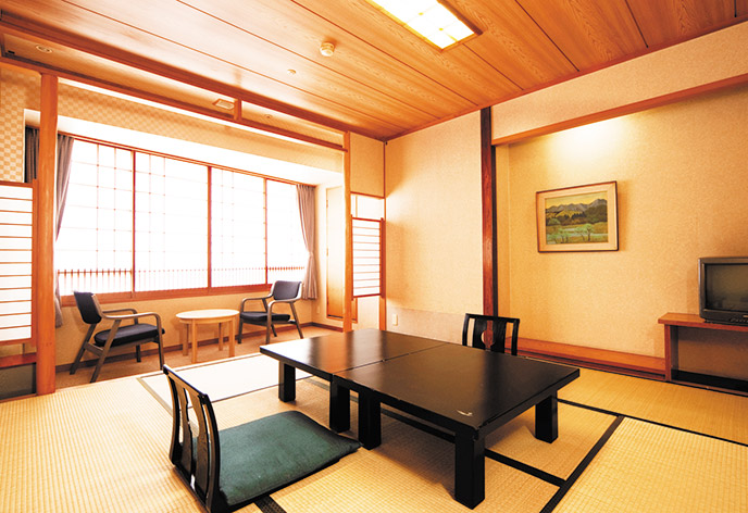 ホテルラヴィエ川良