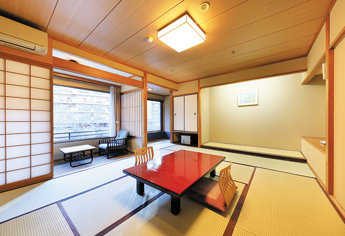 箱根湯本温泉　ホテルおかだ　室内