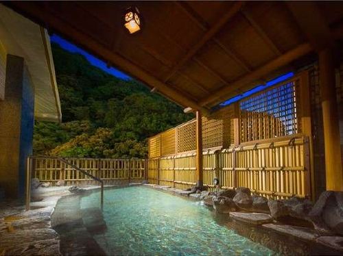 箱根パークス吉野　露天風呂