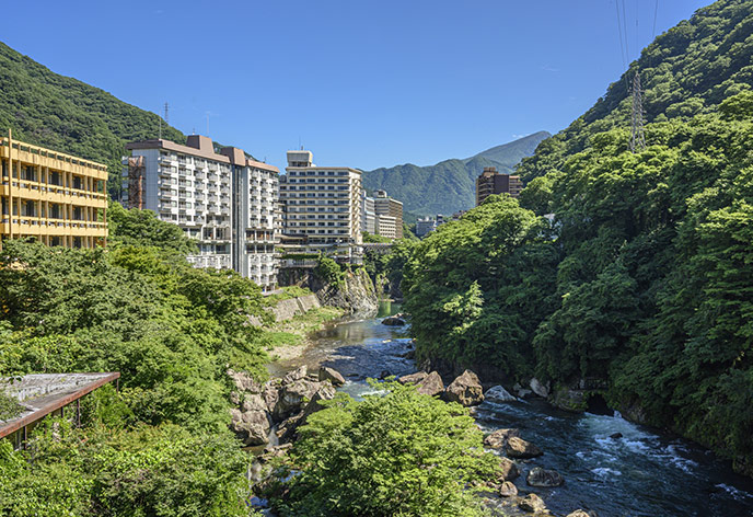 自然と歴史を堪能！鬼怒川温泉のおすすめ宿・ホテル10選