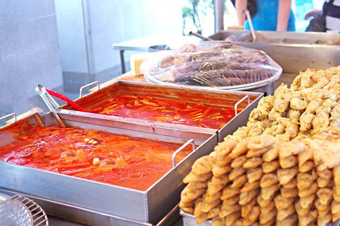 【2022年版】新大久保で食べ歩きを満喫するならおすすめのグルメ10選！