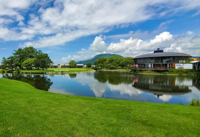 軽井沢でおすすめの宿6選。魅力や観光スポットも解説