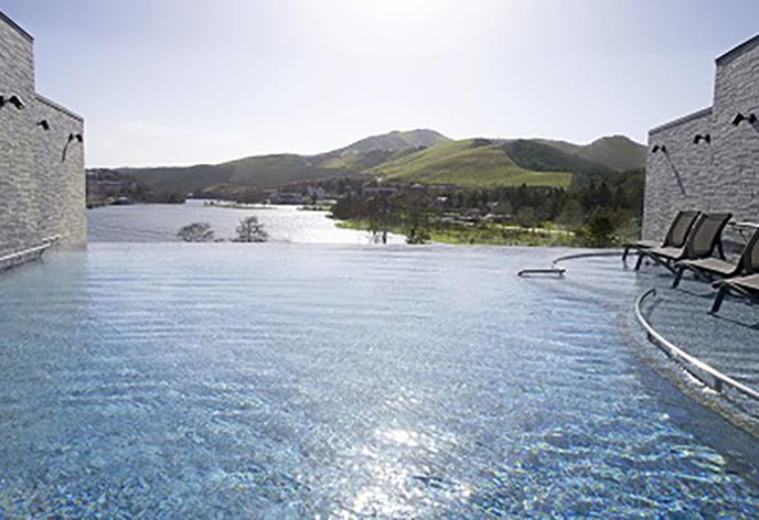 白樺リゾート池の平ホテル