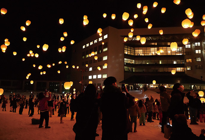 ニュー・グリーンピア津南 ランタン打ち上げ体験