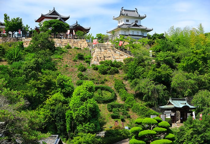 因島