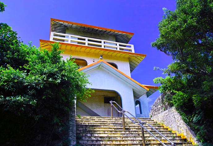 竜宮城展望台（来間島）