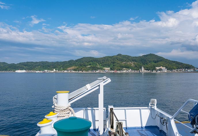 興居島