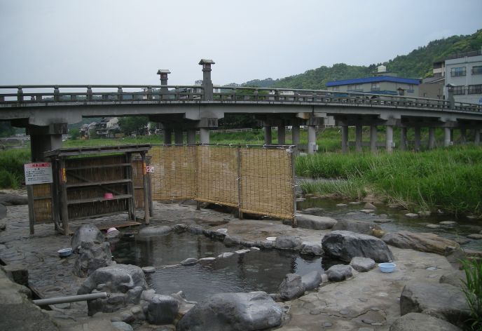 三朝温泉