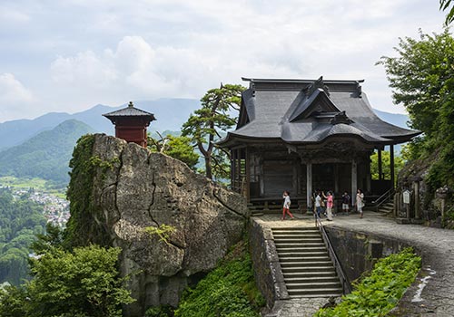 山寺ライトアップツアー