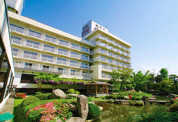 大江戸温泉物語 ホテル新光 外観