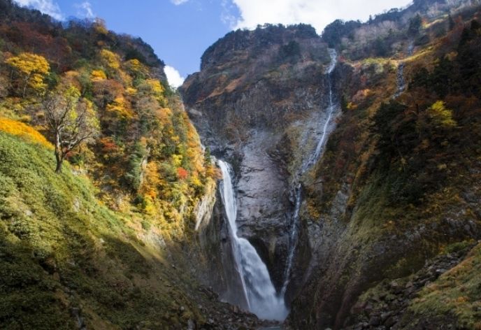 称名滝（富山県）