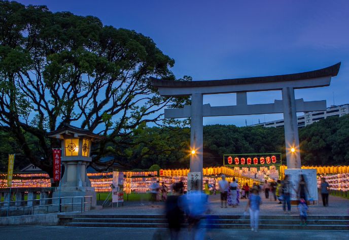 みたままつり・福岡縣護国神社