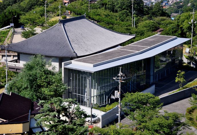 尾道市立美術館