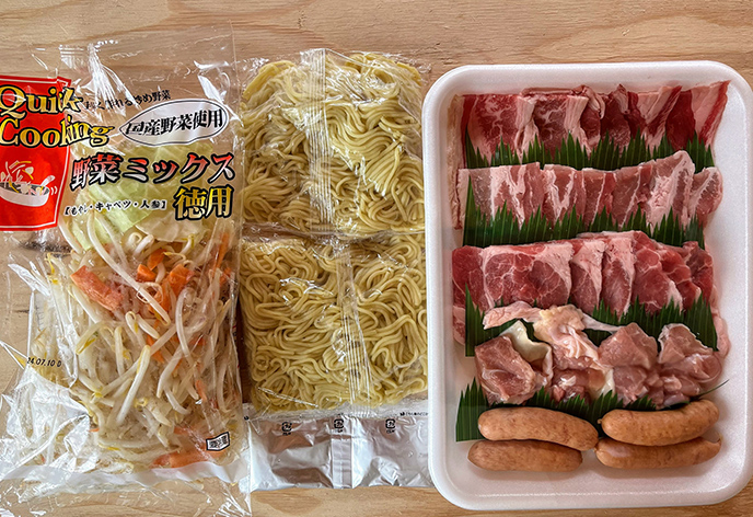 BBQ用の食材も提供！ ゴミステーションがあるから BBQを楽しんだあとの管理も安心！