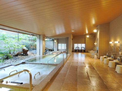 金沢マンテンホテル駅前