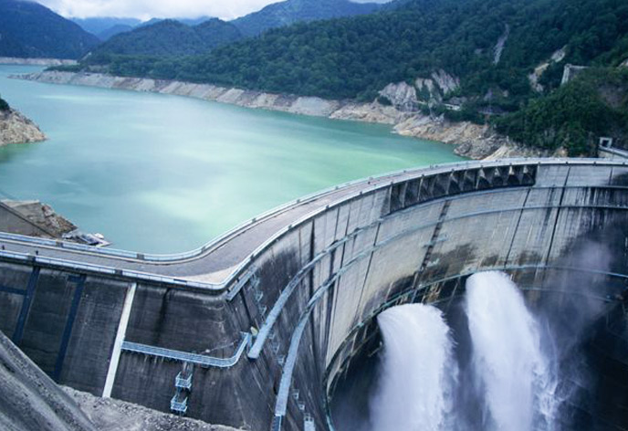 黒部ダム（立山黒部アルペンルート）