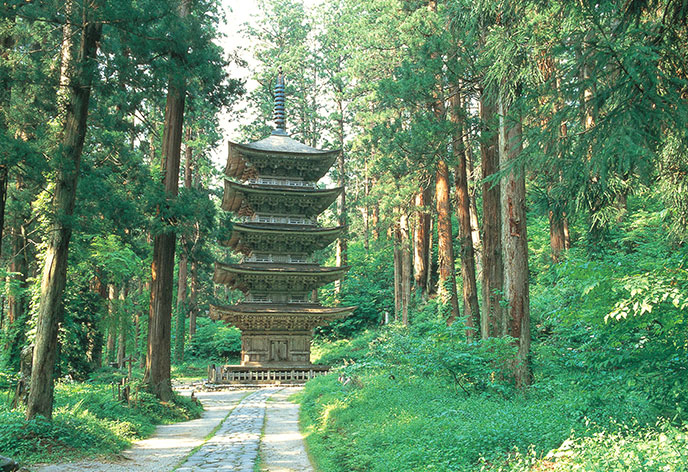 羽黒山（五重塔）