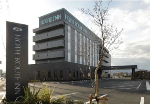 ホテルルートイン新富士駅南－国道１号バイパス沿－