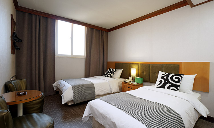 仁寺洞（インサドン）クラウンホテル2