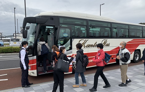 バス乗り換え イメージ