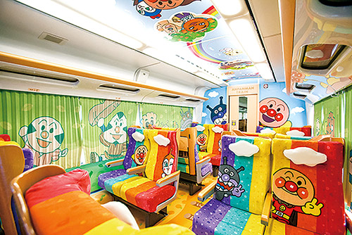 1号車アンパンマンシート車内