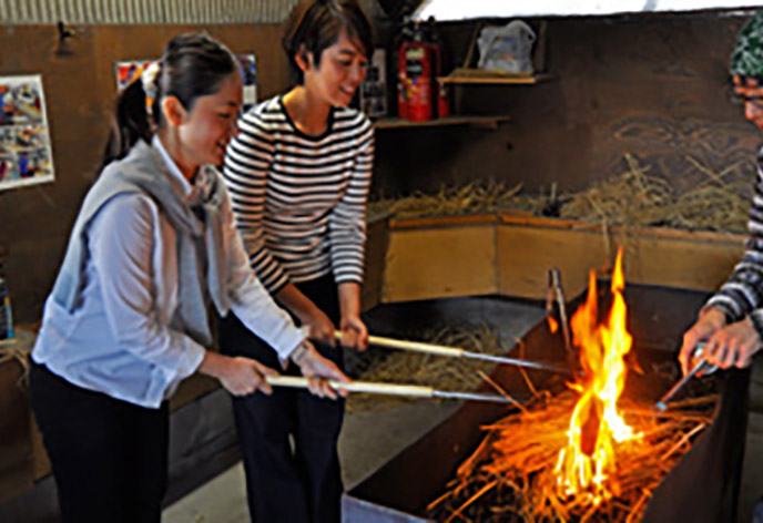 カツオ藁焼き体験（イメージ）