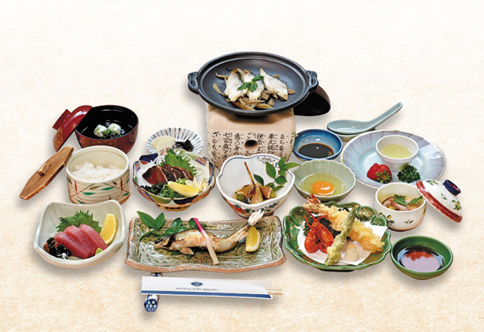 新ロイヤルホテル四万十　特選四万十づくし（夕食の一例）