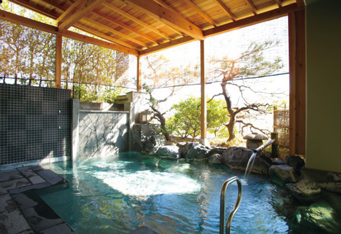 伊東温泉　ホテルラヴィエ川良