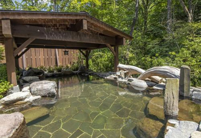 塩の湯温泉　蓮月