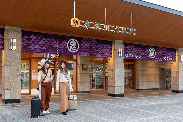 鬼怒川温泉駅着