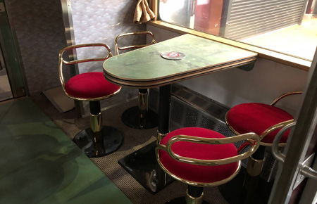 ドリームカー ラウンジ