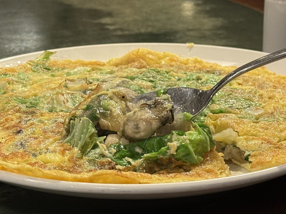 欣葉　牡蠣のオムレツ